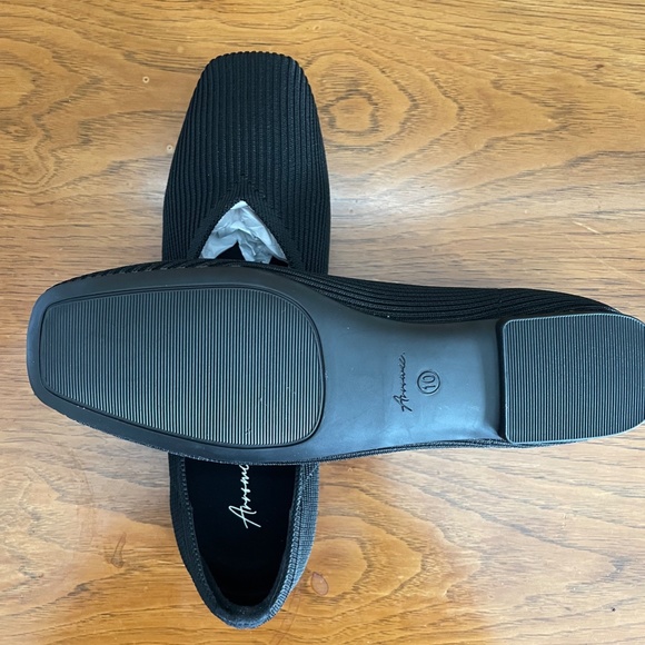 Arromic Square Toe Ballet Flats. Brand New, Never Worn Set of 2 - Picture 5 of 7
